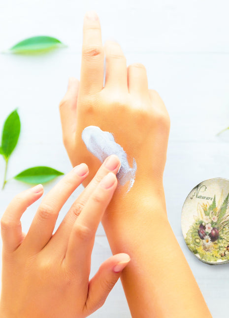 ORGANIC VOLUPTE CREAM - Breast beauty skin care